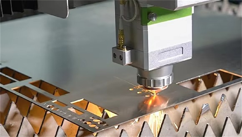 Industrial Laser Cutter For Metal - Machine de nettoyage au laser pulsé,