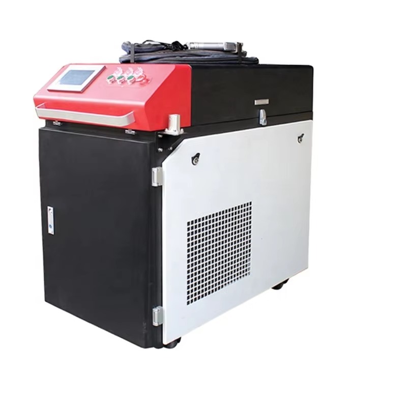 Machine de nettoyage laser en  - Industrial Laser Uses avis et prix